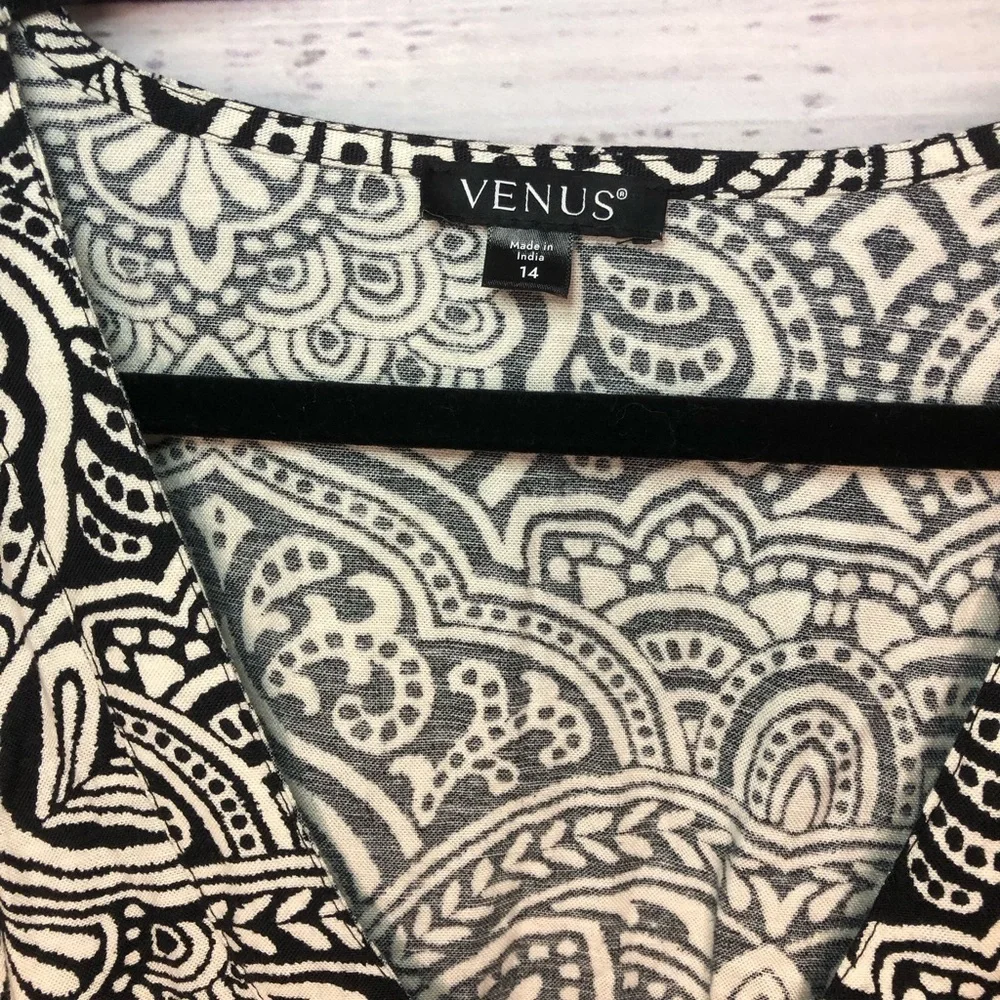 Cotton linen printed romper - Picture 8 of 13